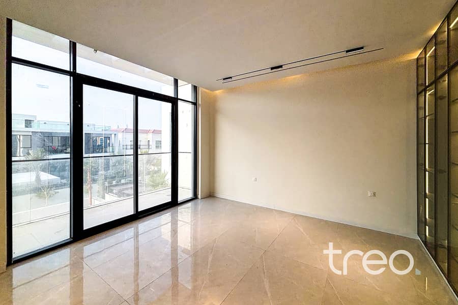 Premium Location | D6 | Brand New | Vacant - Image 18