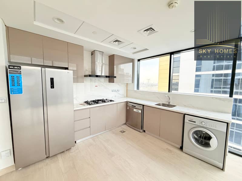 Corner Unit Chiller Free 3Bhk Apartment Available For Rent Just In 150k