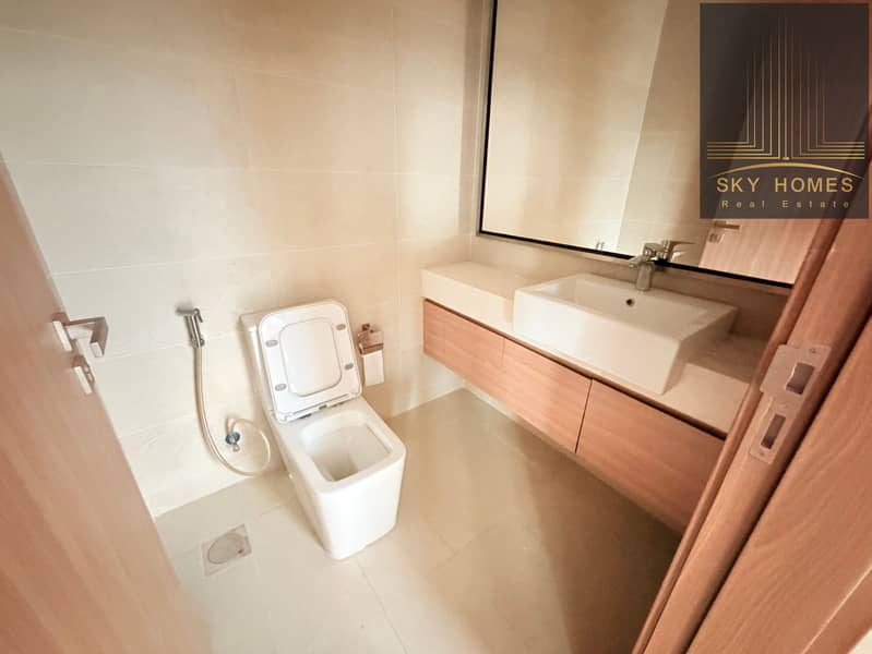 Corner Unit Chiller Free 3Bhk Apartment Available For Rent Just In 150k - Image 14