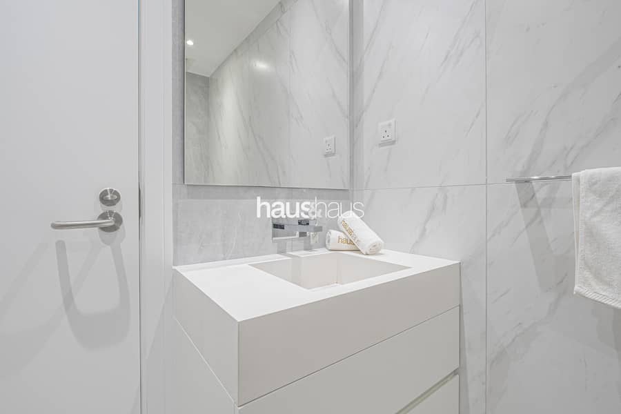 Direct Beach Access | Spectacular Views | Upgraded - Image 17