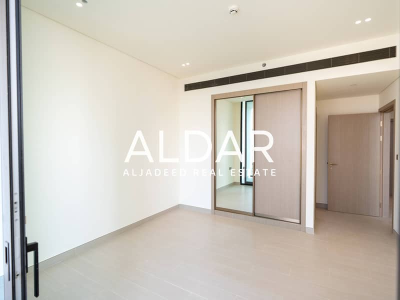 Brand New | Pool View | Fitted Kitchen | Vacant