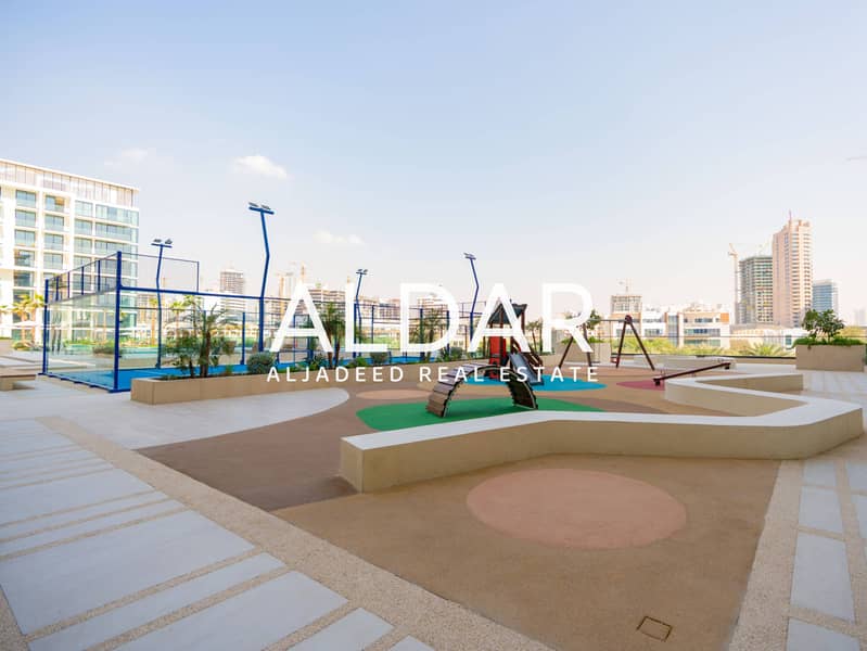 Brand New | Pool View | Fitted Kitchen | Vacant - Image 16