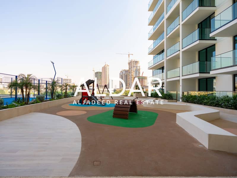 Brand New | Pool View | Fitted Kitchen | Vacant - Image 17