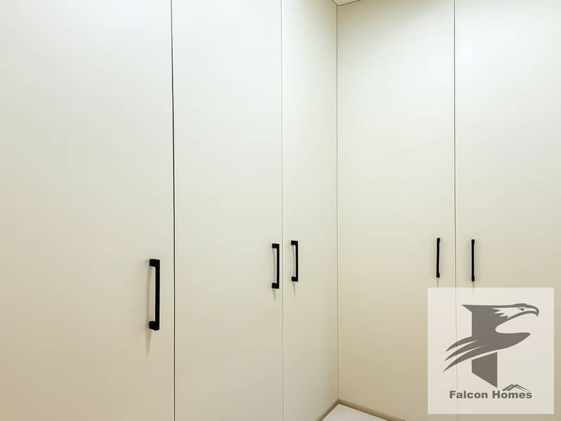 Brand New 5BR Villa | Modern Style | Service Block - Image 16