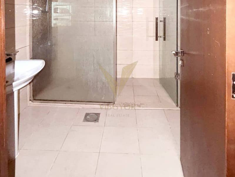 Spacious Studio Living I Premium Comfort Amenities - Image 9