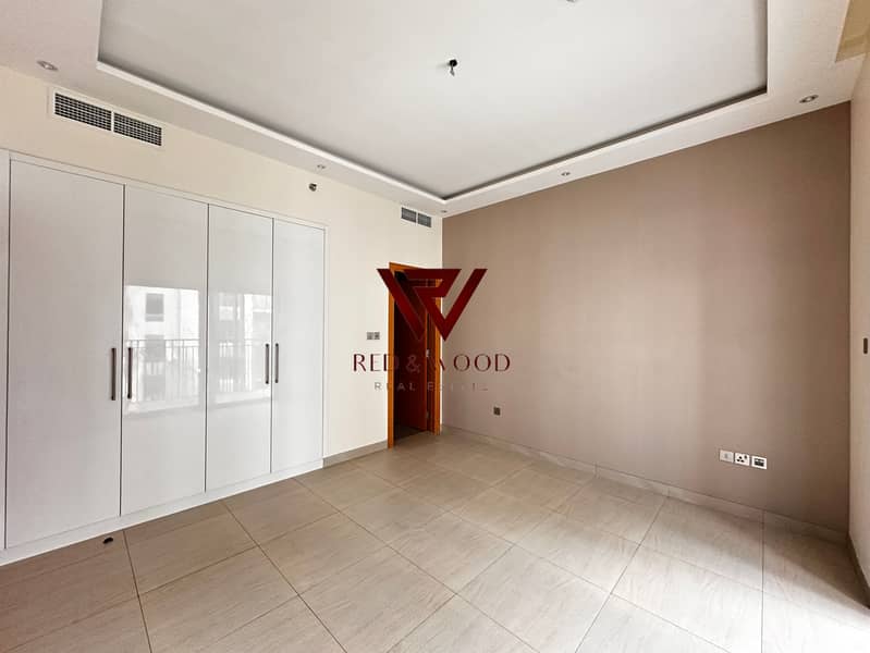 Ready to Move || Decent Size || Vacant