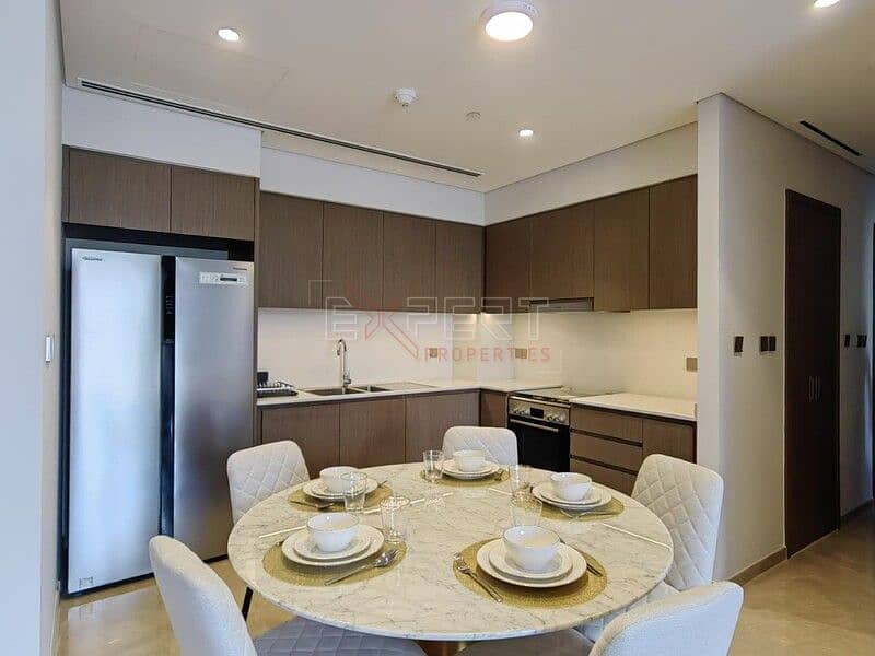 Elegant 2BR Apartment | Fully Furnished | Panoramic Downtown View