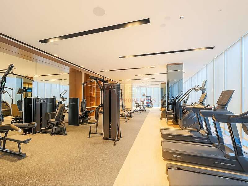 Elegant 2BR Apartment | Fully Furnished | Panoramic Downtown View - Image 11