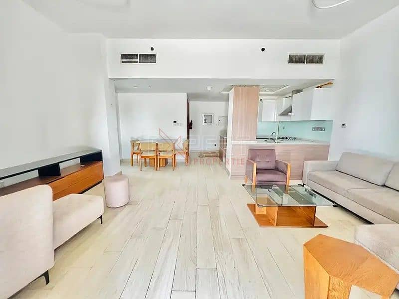 Open-plan living | Fully Furnished | Stunning City Views