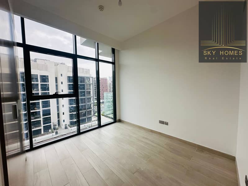 Spacious 3BHK Apartment Chiller Free Gym Pool Parking Free Rent Only 150k - Image 6