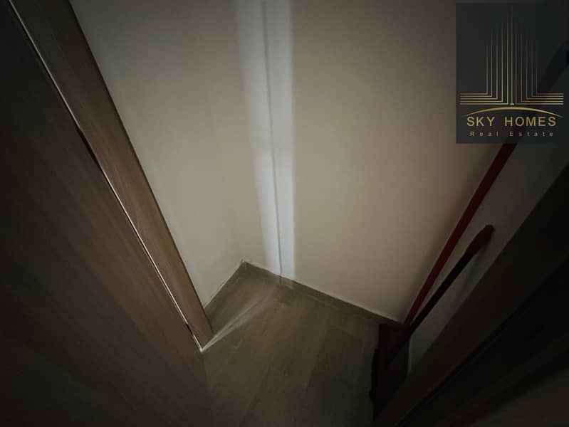 Spacious 3BHK Apartment Chiller Free Gym Pool Parking Free Rent Only 150k - Image 10