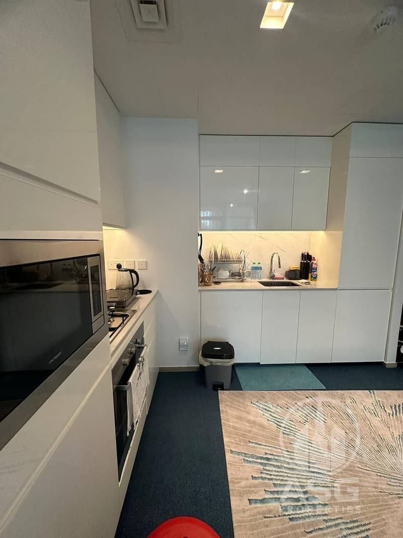 Fully Furnished / Brand New/ Chiller Free - Image 7