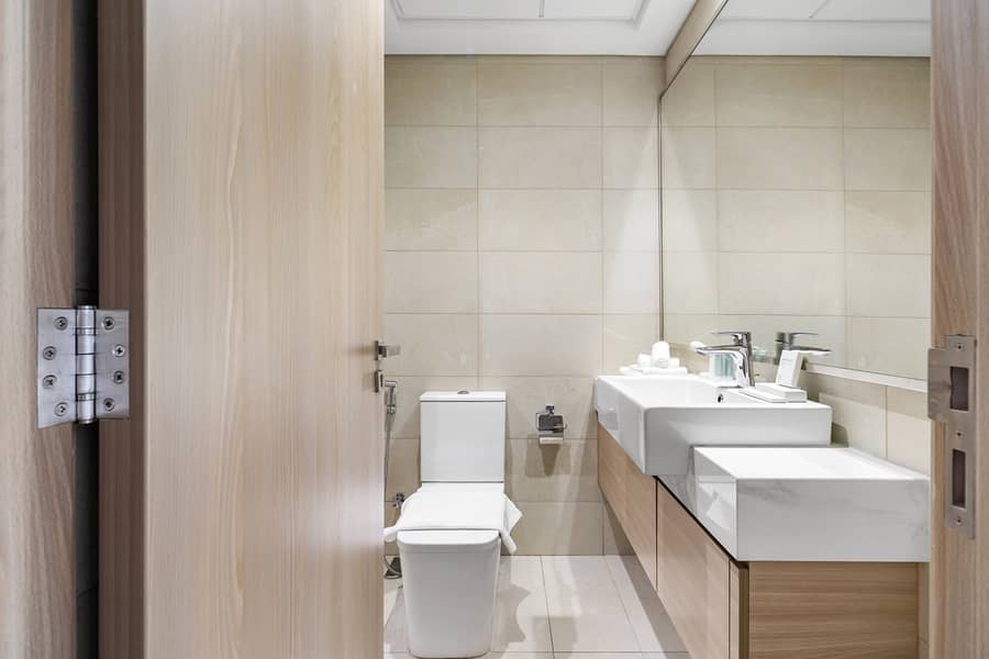 Brand New Studio | SkyLine View | Great Amenities - Image 16