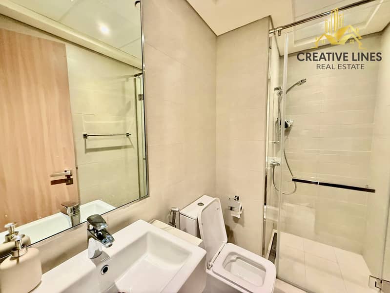 Fully furnished very stylish 3bhk apartment available for rent - Image 26