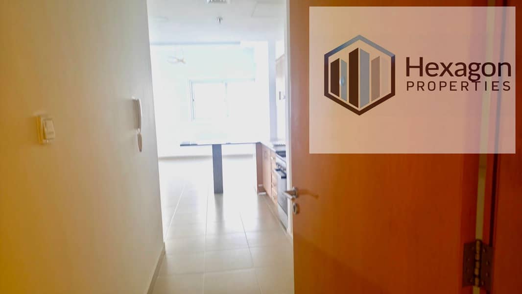 SPACIOUS 1 BHK | PRIME LOCATION | VACANT | FOR A RENT OF AED 70,000