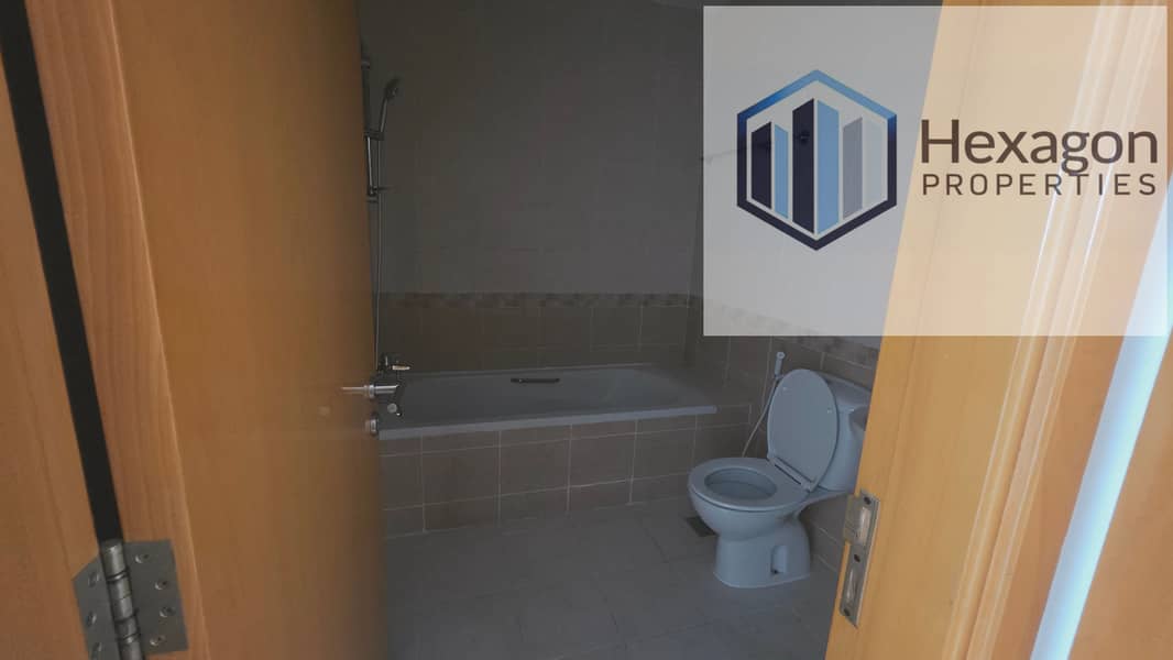 SPACIOUS 1 BHK | PRIME LOCATION | VACANT | FOR A RENT OF AED 70,000 - Image 9
