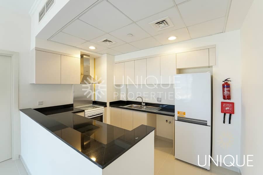 Modern Living | Golf View | High End Amenities - Image 6