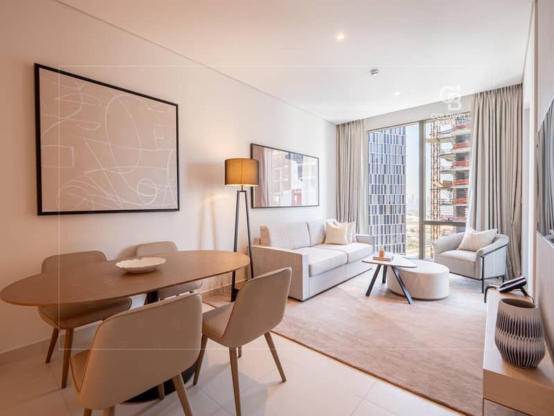 Modern Furnished 1BR | Downtown Living | Vacant