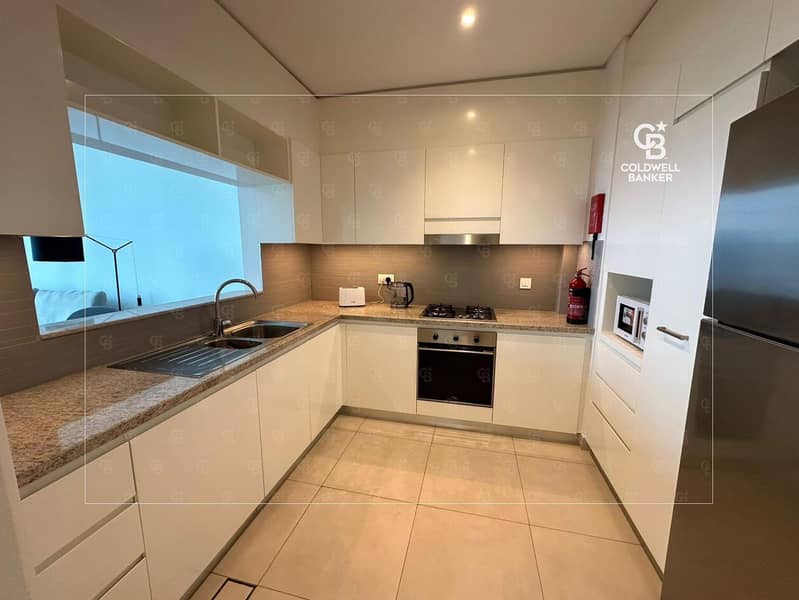 Burj View | High floor | Furnished - Image 9