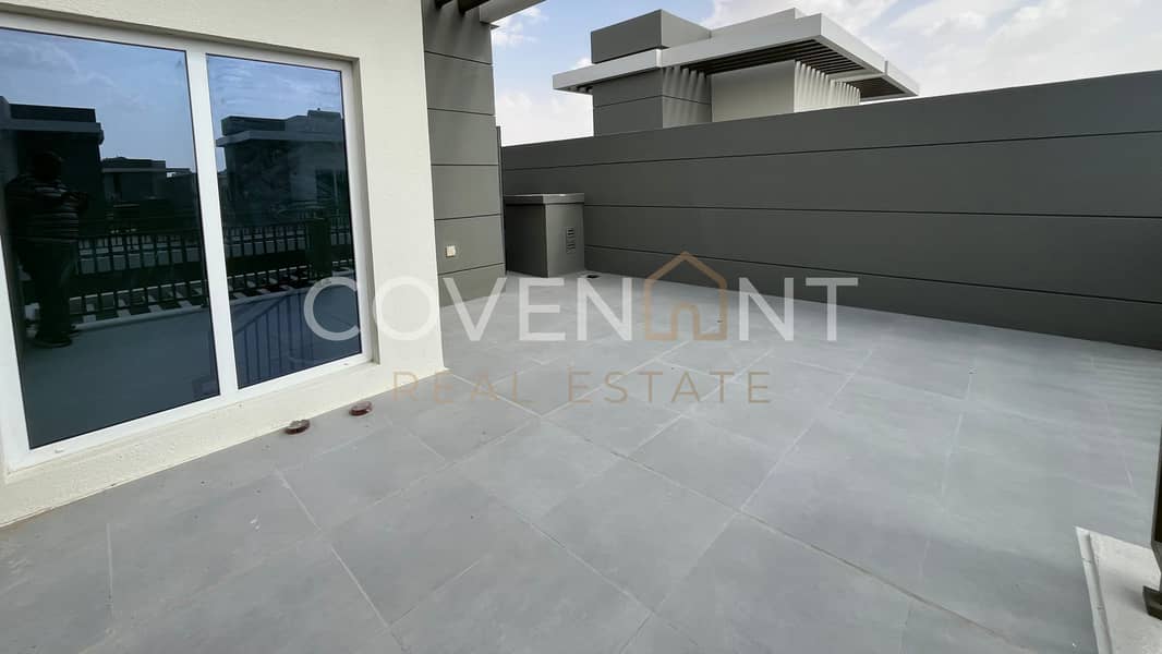 Brand New I Middle Unit I Handover Soon - Image 17