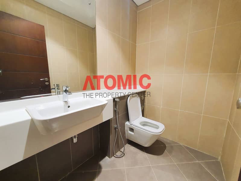 Open View, Laundry Room, Close Kitchen - Image 15