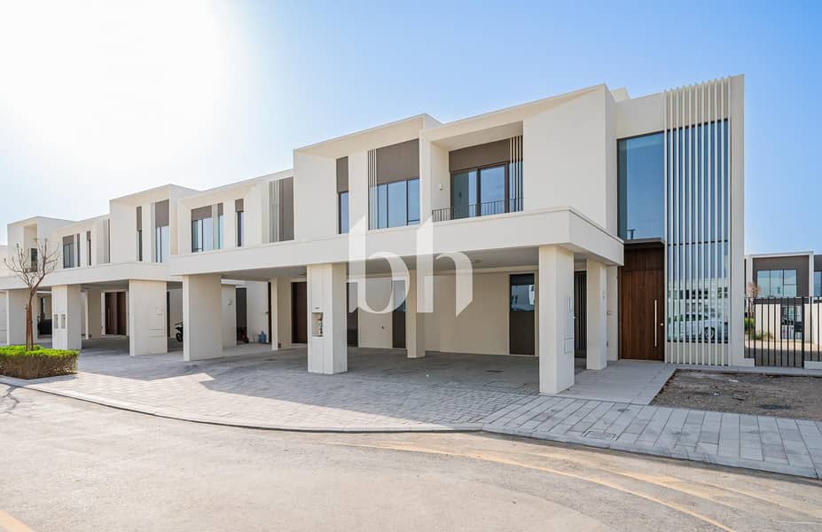 Corner Unit | Rented | Single Row