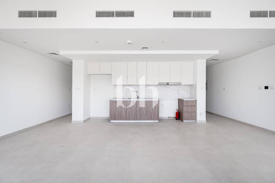 Corner Unit | Rented | Single Row - Image 8