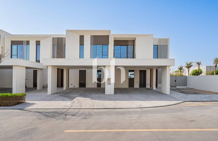 Corner Unit | Rented | Single Row - Image 15