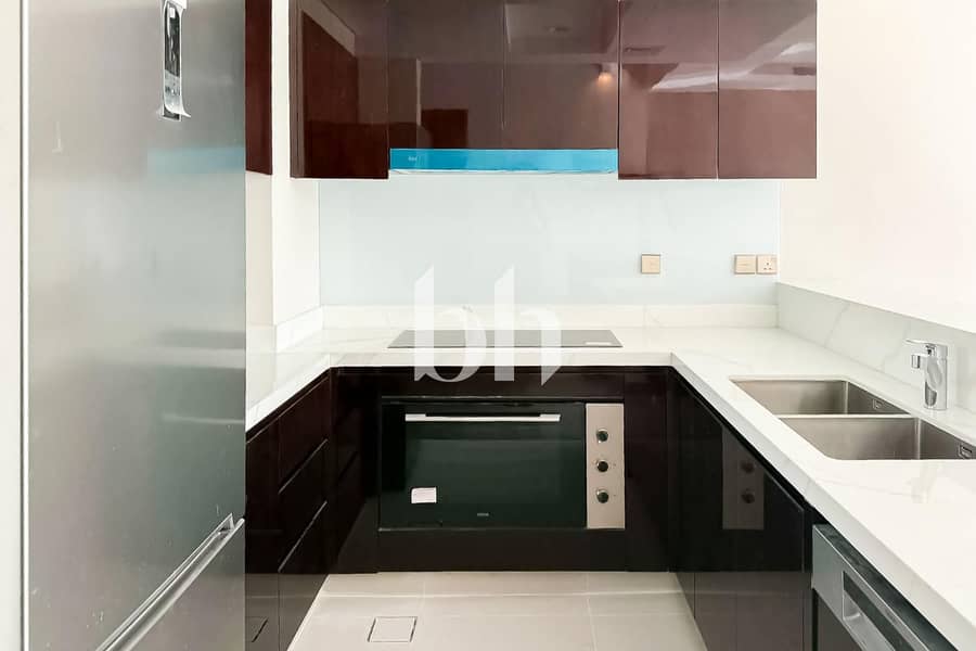 Brand New | Full Golf View | Modern and Bright