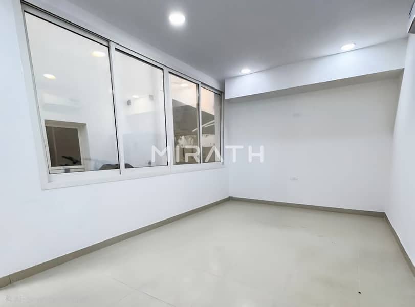 Spacious Independent Villa in a Prime Location - Image 6