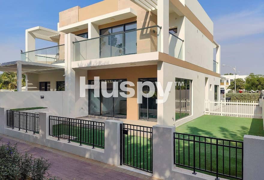 Vacant | Corner Unit | Park Backing