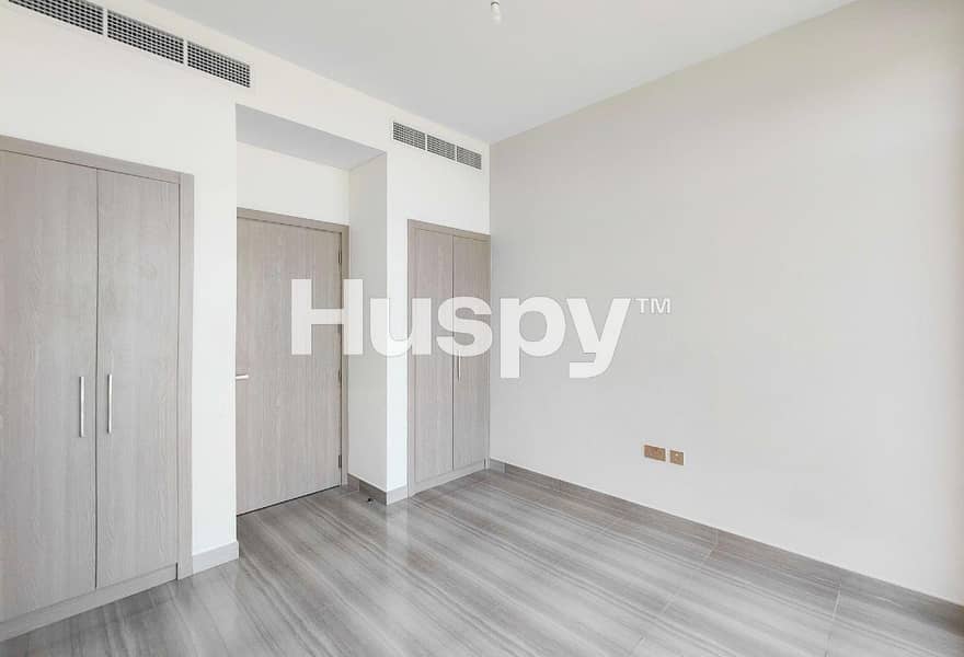 Vacant | Corner Unit | Park Backing - Image 8