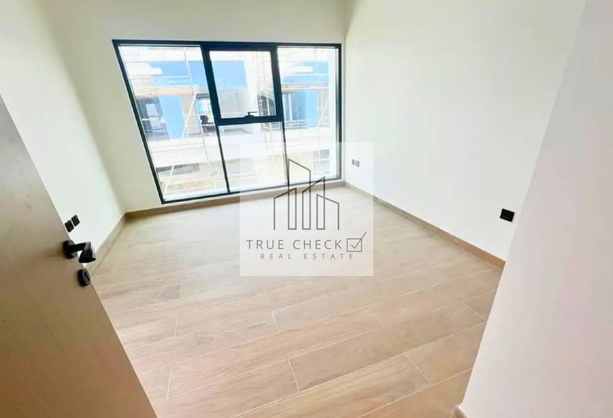 BRAND NEW UNIT | SPACIOUS LAYOUT l UNDER 1 YEAR WARRANTY - Image 11