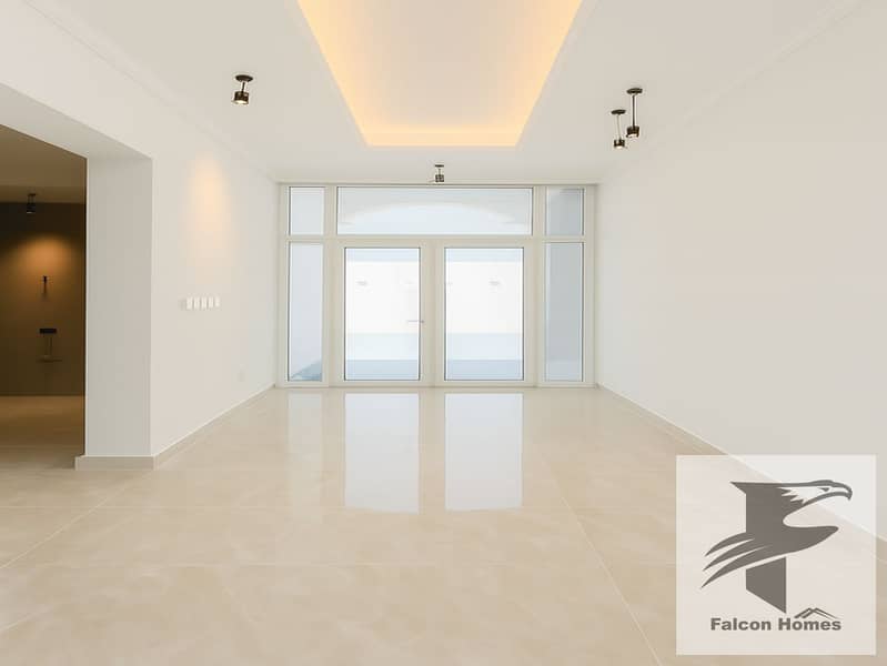 Brand New | White House 6BR Villa |Big Garden