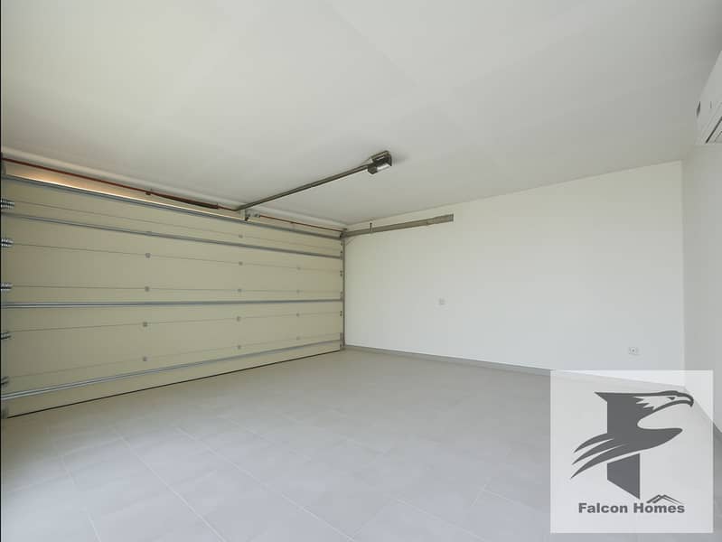 Brand New | White House 6BR Villa |Big Garden - Image 28