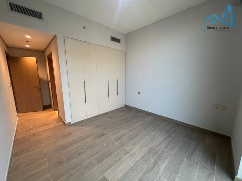 Multiple Cheques | Brand New | Ready to move