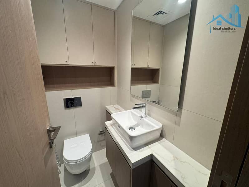 Multiple Cheques | Brand New | Ready to move