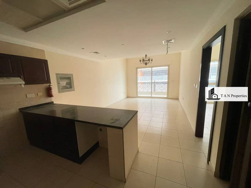 1 Bhk available in Dubai silicon oasis