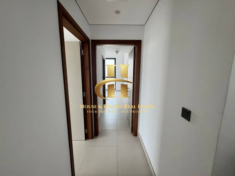 Prime Location | Spacious Layout | Book Now - Image 9