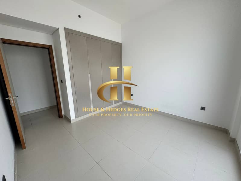 Prime Location | Spacious Layout | Book Now - Image 10