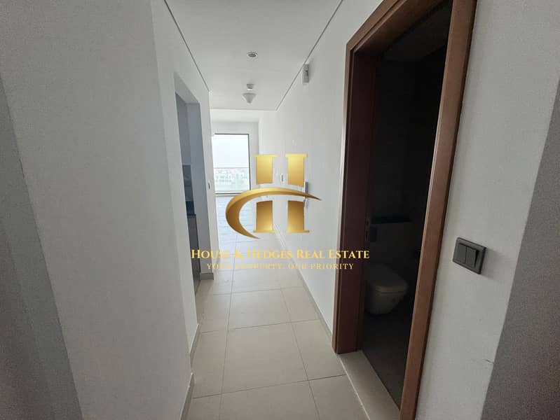 Prime Location | Spacious Layout | Book Now - Image 18