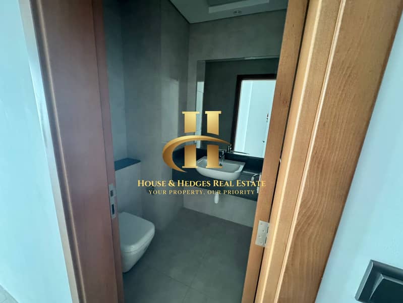 Prime Location | Spacious Layout | Book Now - Image 21