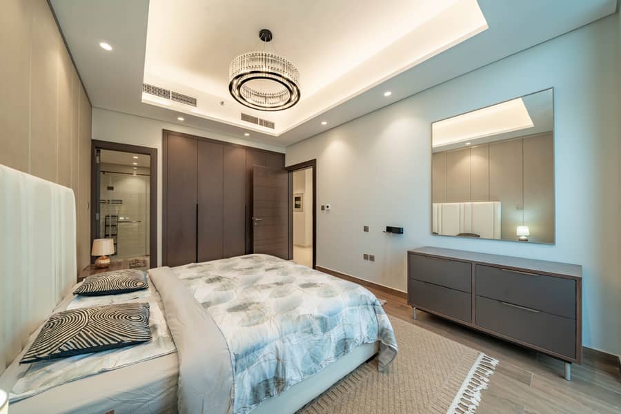 High Floor | Fully Furnished | Ready To Move