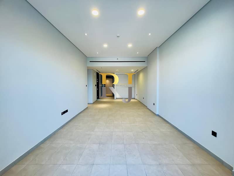 Luxury 2BR | Modern Design| ALL AMENITIES