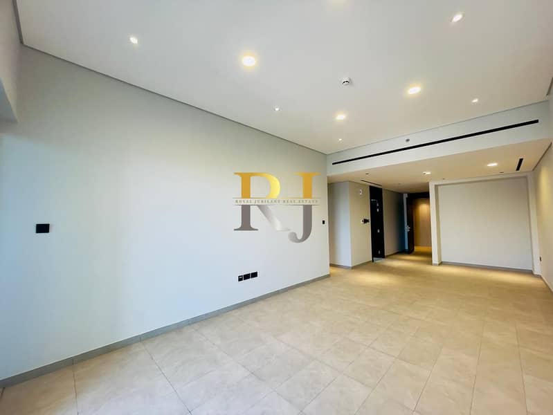 Luxury 2BR | Modern Design| ALL AMENITIES