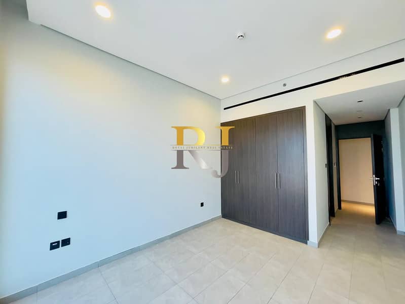 Luxury 2BR | Modern Design| ALL AMENITIES - Image 16