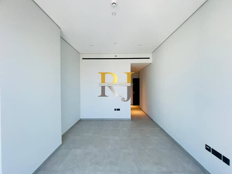 Luxury 2BR | Modern Design| ALL AMENITIES - Image 22