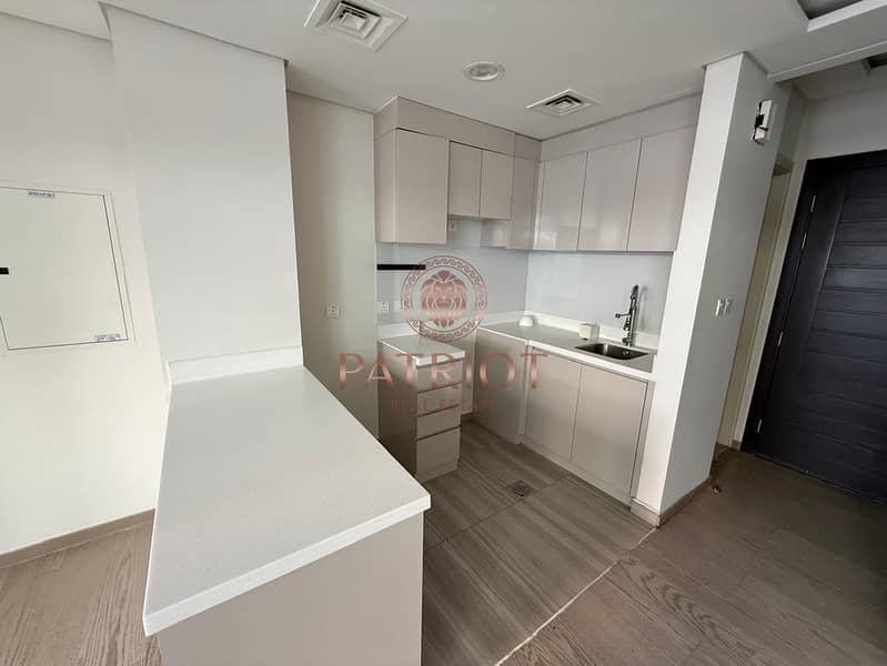 Presenting Unique 3BH || Corner Unit || Crystal Interior || Back to Back || Peaceful Environment || Luxurious || Roof Top || - Image 15