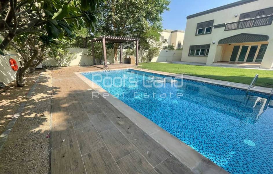 Steps to The Park | Regional Large Private Pool