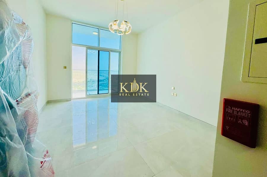 Pool View | Fitted Kitchen | Exclusive